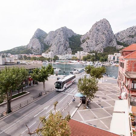 Omis - Michy Apartments Bagian luar foto