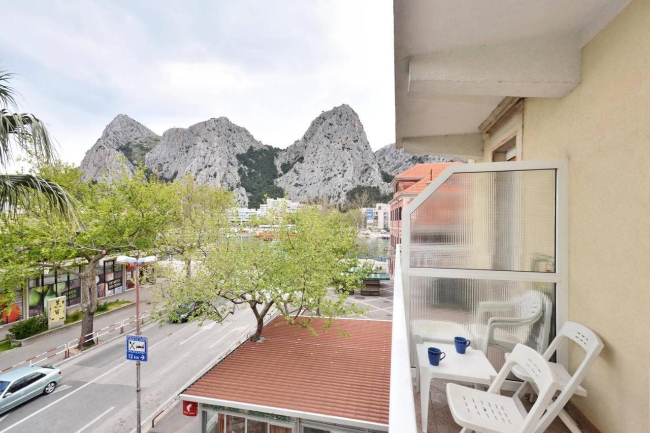 Omis - Michy Apartments Bagian luar foto
