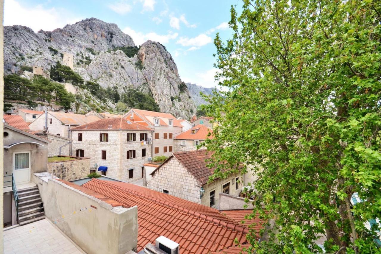 Omis - Michy Apartments Bagian luar foto