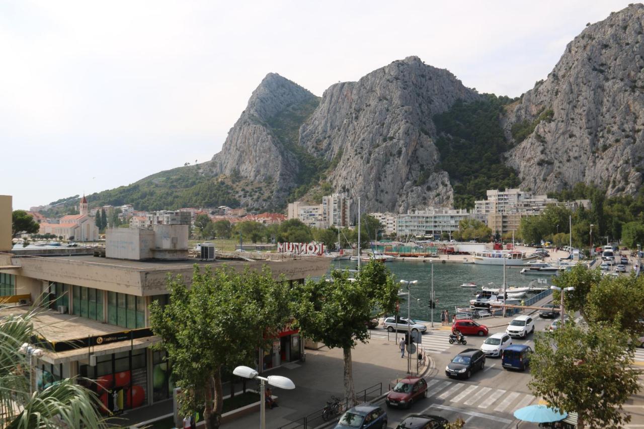 Omis - Michy Apartments Bagian luar foto