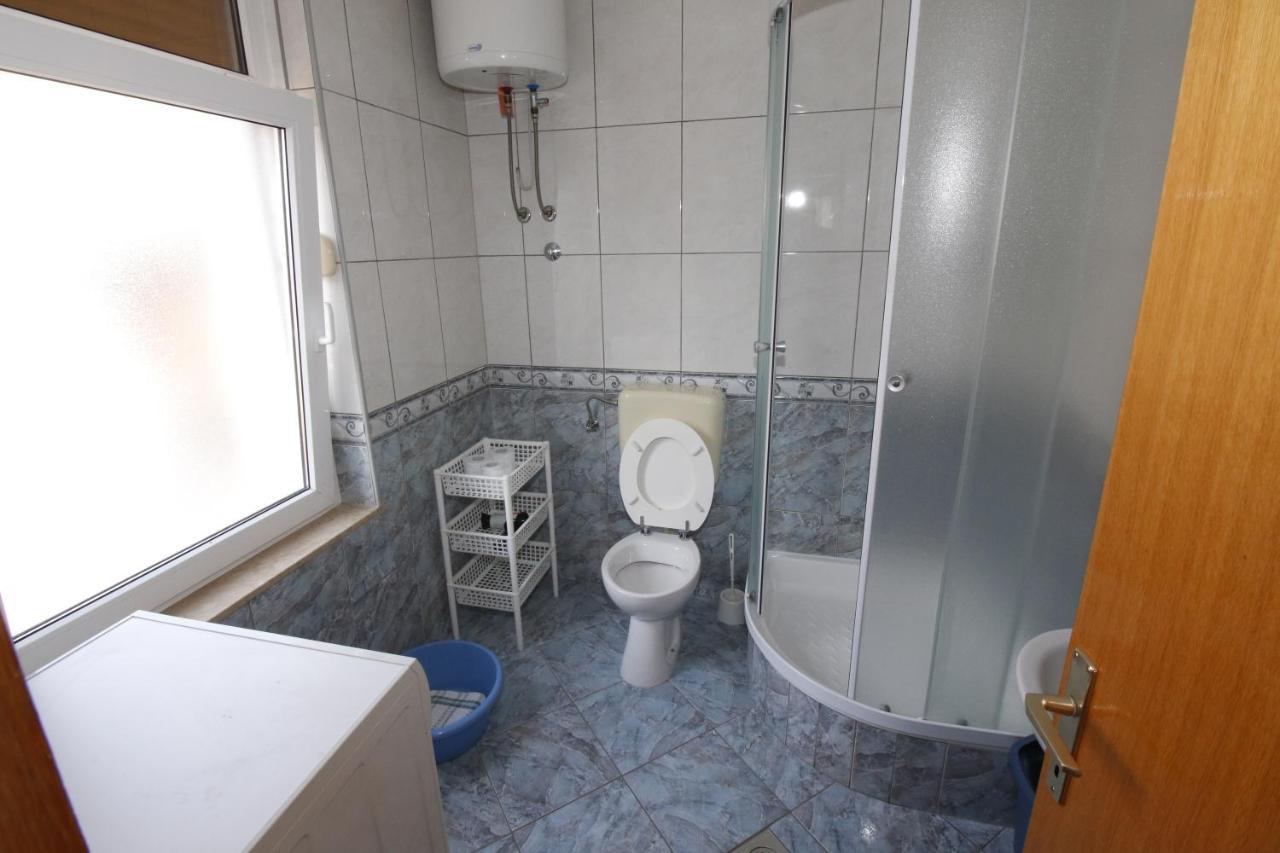 Omis - Michy Apartments Bagian luar foto