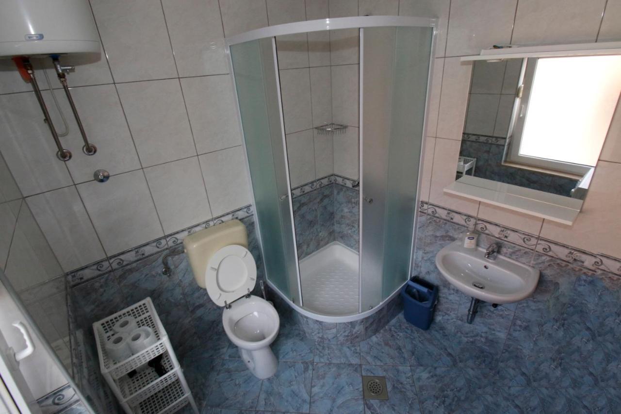 Omis - Michy Apartments Bagian luar foto